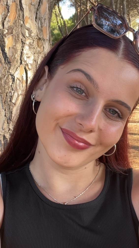 Elena (1)
