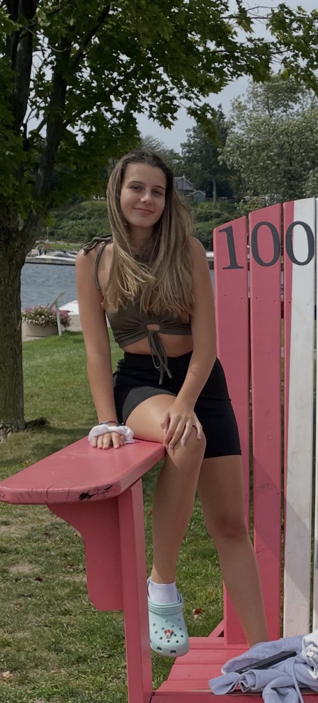 Elena (6)