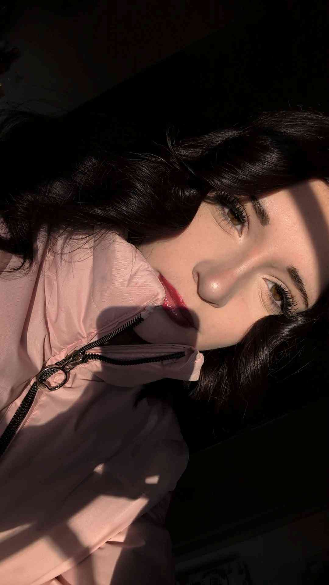 Elodie (1)