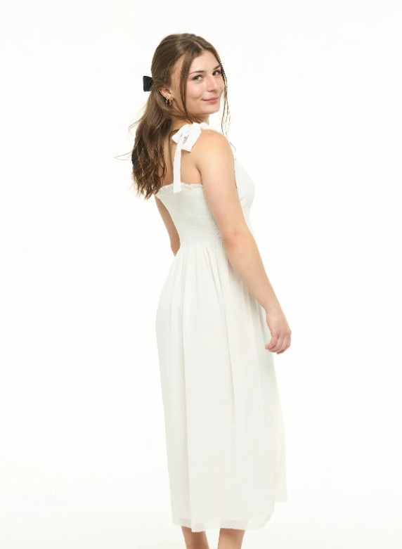 Emy (1)