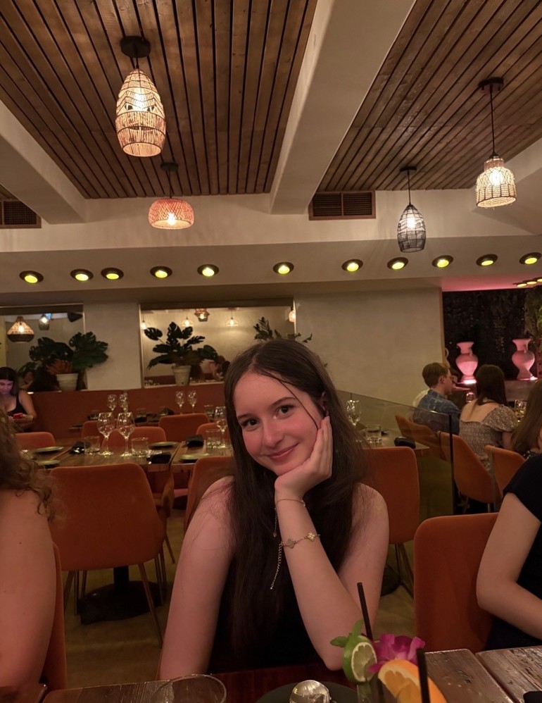 Polina (1)