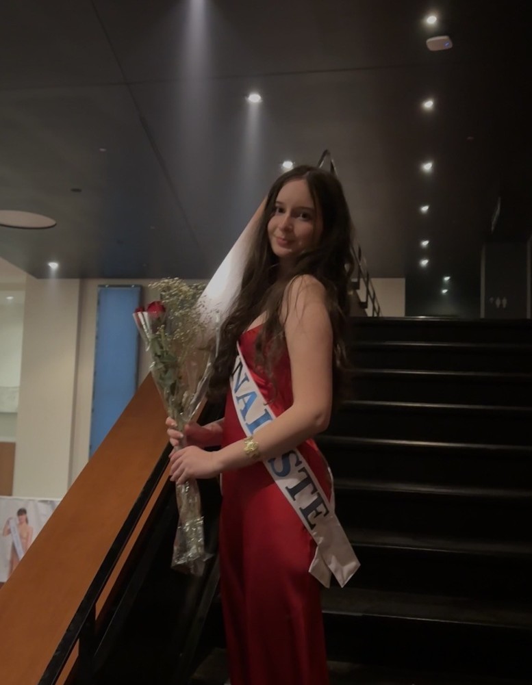 Polina (3)